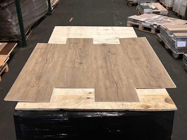 70 m2 pvc spc click plank - 820 x 228 x 4 mm - afbeelding 3 van  3