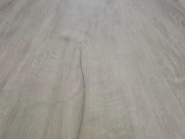 70 m2 pvc spc click plank - 820 x 228 x 4 mm - afbeelding 1 van  3