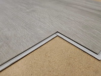 70 m2 pvc spc click plank - 820 x 228 x 4 mm - afbeelding 2 van  3