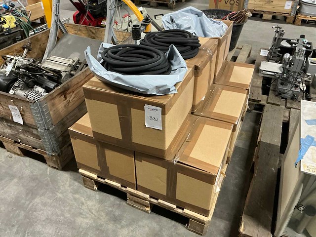 700x15 nbr 70 o-ring (210x) - afbeelding 1 van  3