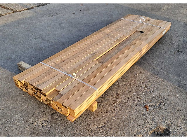 70x eiken latten 18 x 55 mm, lengte 200cm - afbeelding 3 van  4
