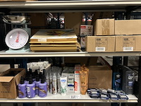 70x partij diversen w.o. verzorgingsproducten w.o. oral-b, maison, andrélon - afbeelding 1 van  8