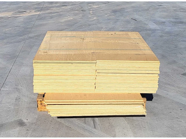 71 x fins vuren 12mm ( = 65m2 ) - afbeelding 2 van  4