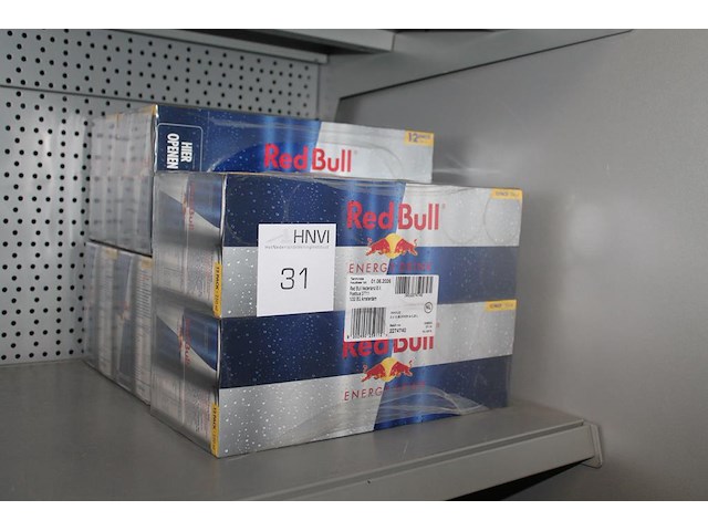 72 blikken red bull. tht juni 26. - afbeelding 1 van  2