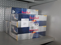 72 blikken red bull. tht juni 26. - afbeelding 1 van  2