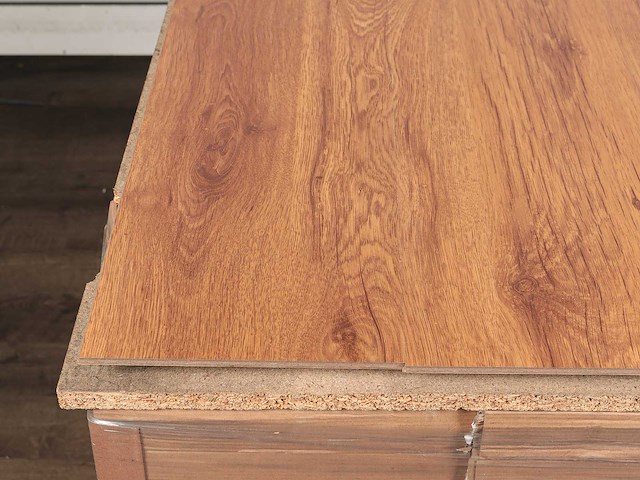 72 m2 laminaat plank watervast - 1383 x 193 x 8 mm - afbeelding 2 van  4