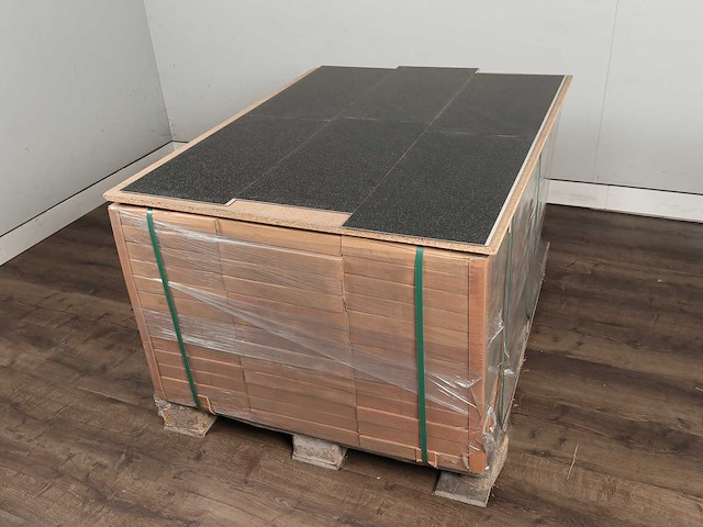 74 m2 pvc spc click tegel - 610 x 305 x 5,8 mm - afbeelding 4 van  4