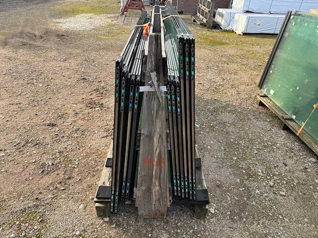74st glaspanelen 10mm gehard veiligheidsglas inclusief glasprofiel + wieltjes - afbeelding 11 van  12