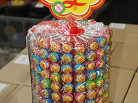 75 lolly torens chupa chups. 75x 200 stuks. tht 5-27. - afbeelding 3 van  3