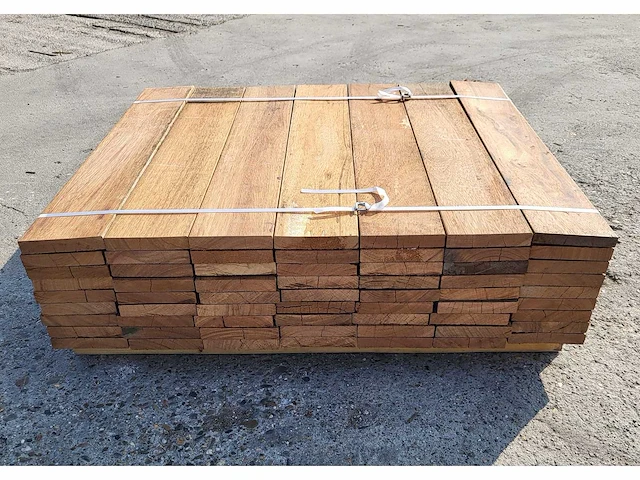 75 x guyana teak planken 25 x 140mm , lengte 80 cm - afbeelding 4 van  4