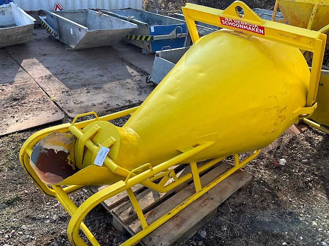750l betonkubel - afbeelding 3 van  5