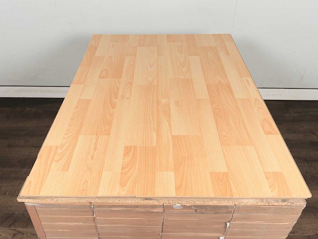 77 m2 laminaat plank - 1383 x 193 x 7 mm - afbeelding 3 van  4