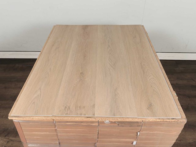 77 m2 pvc spc click plank met xps onderlaag - 1220 x 228 x 5+1 mm - afbeelding 2 van  4