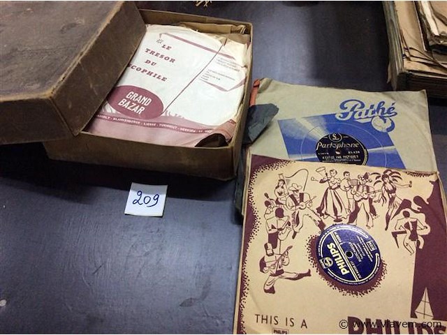 78 t lot - afbeelding 1 van  2