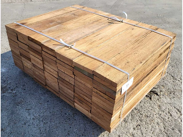 78 x guyana teak planken 25 x 140mm , lengte 65 cm - afbeelding 2 van  3