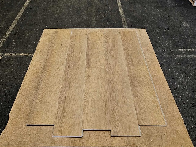 79 m2 pvc spc click plank - 530 x 150 x 4 mm - afbeelding 2 van  2