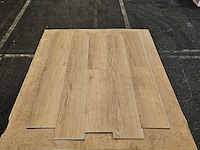 79 m2 pvc spc click plank - 530 x 150 x 4 mm - afbeelding 2 van  2