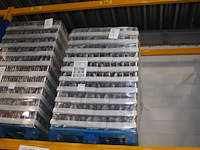 7up lemon & lime zero. 80 trays a 24 blikken 0,33l. totaal 1920 blikken. tht 2-26. bod is inclusief 288 eur... - afbeelding 1 van  2