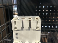 7x aardlekautomaat 16a 30ma b-kar 3p+n siemens, 5su13466fp16 - afbeelding 3 van  7