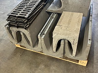 7x afvoergoot/lijngoot/zandvanggoot materiaal glasvezelversterkt beton incl. gietijzer rooster., hauraton faserfix, ks200.010 - afbeelding 2 van  4