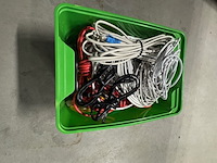 7x bak met diverse bekabeling en adapters - afbeelding 7 van  10