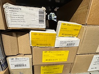 7x dakdoorvoerpan, 0174013, zwart - afbeelding 1 van  11