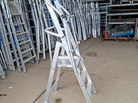 7x diverse trappen en ladders - afbeelding 3 van  9