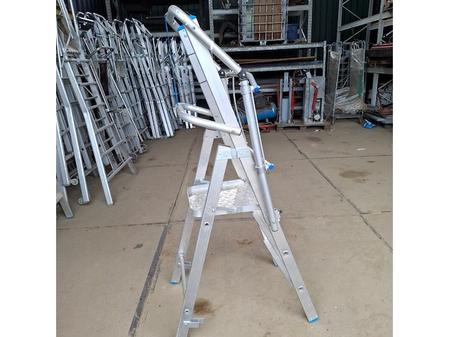 7x diverse trappen en ladders - afbeelding 4 van  9