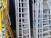 7x diverse trappen en ladders - afbeelding 6 van  9