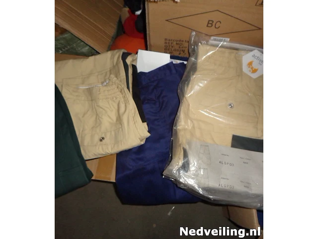 7x diverse werkbroeken in diverse maten - afbeelding 2 van  3