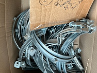 7x doos met installatiemateriaal met o.a. metalen pijpbeugels - afbeelding 6 van  8