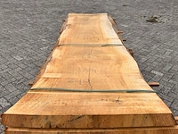 7x eiken stam gezaagd, 80x930mm, lengte 240cm