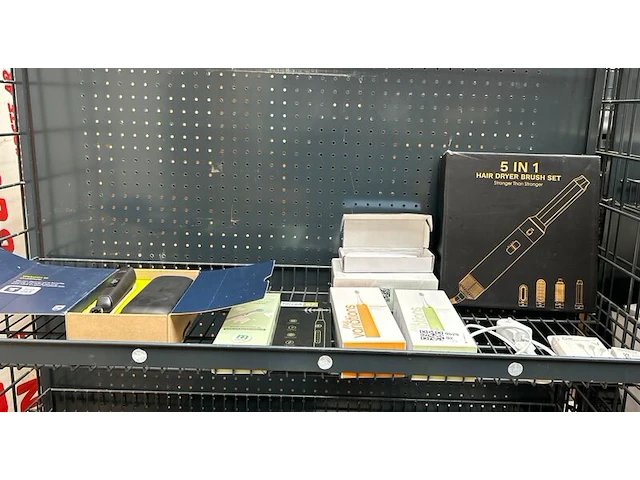 7x elektrische tandenborstel, 1x 5-in-1 haarstyler, w.o. philips, fairywill - afbeelding 1 van  7
