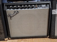 7x gitaarversterker en gitaar, o.a. fender - afbeelding 3 van  7