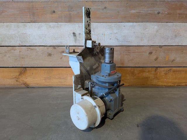 7x haakse aandrijving - afbeelding 1 van  12