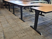 7x hoekbureau, o.a. ahrend - afbeelding 6 van  6