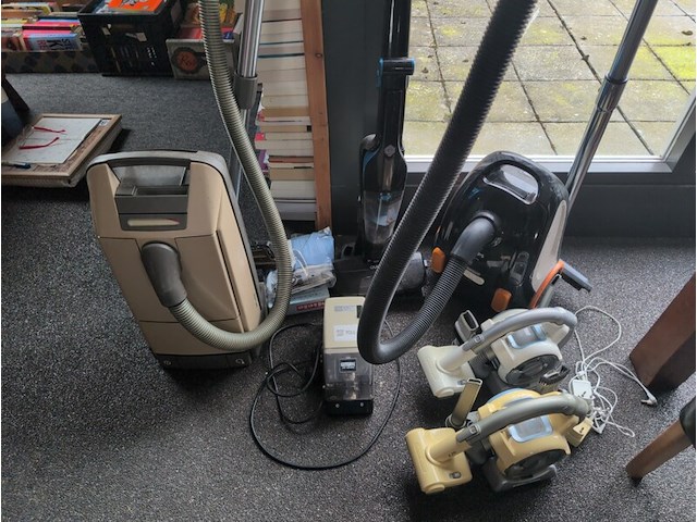 7x huishoudelijk apparatuur - afbeelding 1 van  6