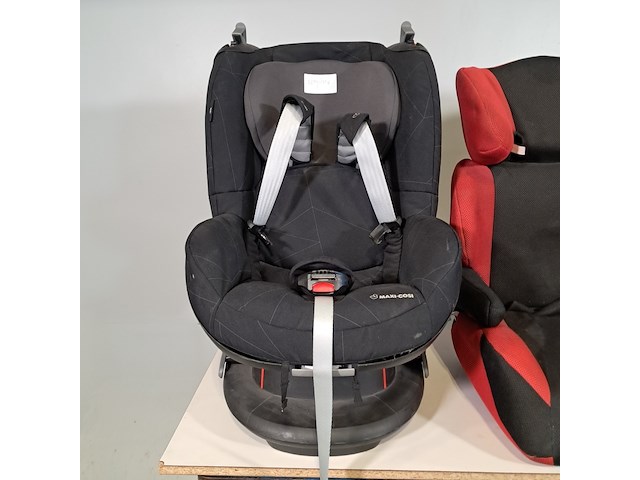 7x kinderautostoel, o.a. maxi cosi - afbeelding 16 van  21