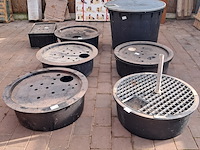 7x kunststof waterbak, o.a. ubbink - afbeelding 1 van  13