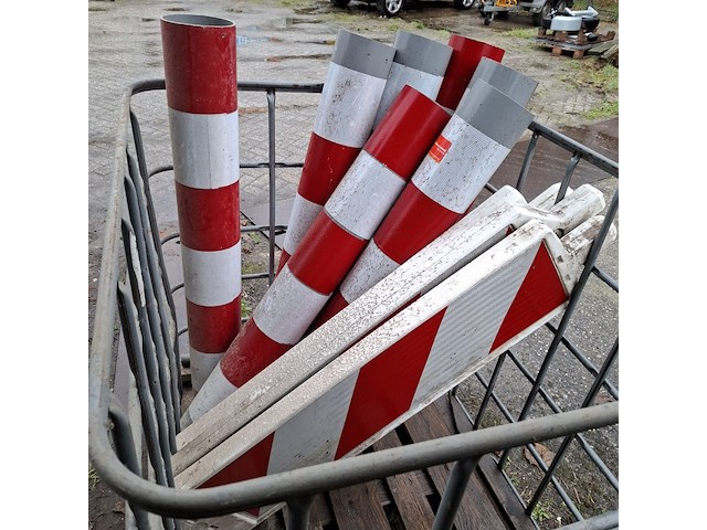 7x markeringspaal - afbeelding 2 van  4