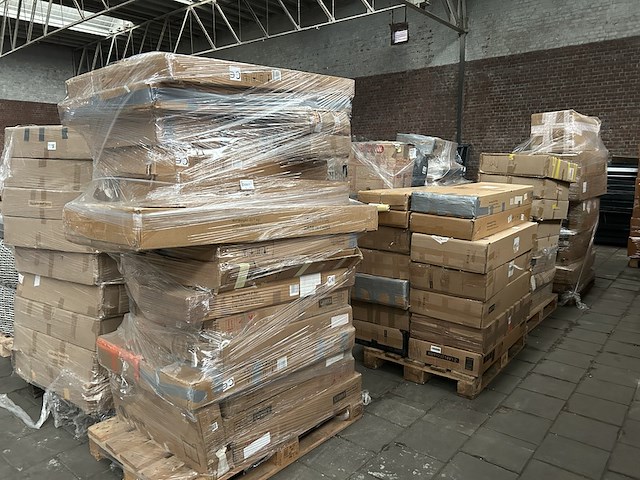 7x mix pallet amazon retouren - afbeelding 2 van  9