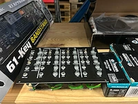 7x muziekinstrumenten, studio- en audioapparatuur, w.o. devine, roland - afbeelding 3 van  9