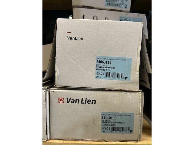 7x noodverlichting en toebehoren van lien - afbeelding 3 van  7