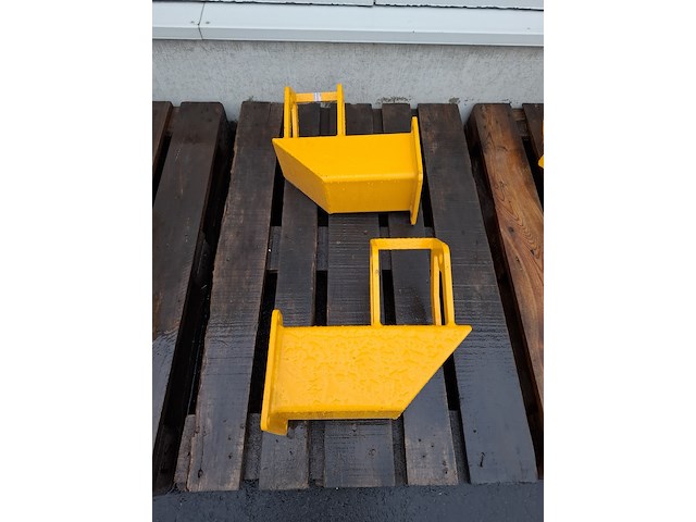 7x pallet bemesteronderdelen - afbeelding 6 van  8