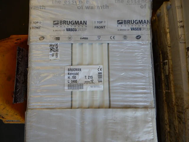 7x paneelradiator, brugman, compact, wit, t21 700x480 - afbeelding 2 van  7