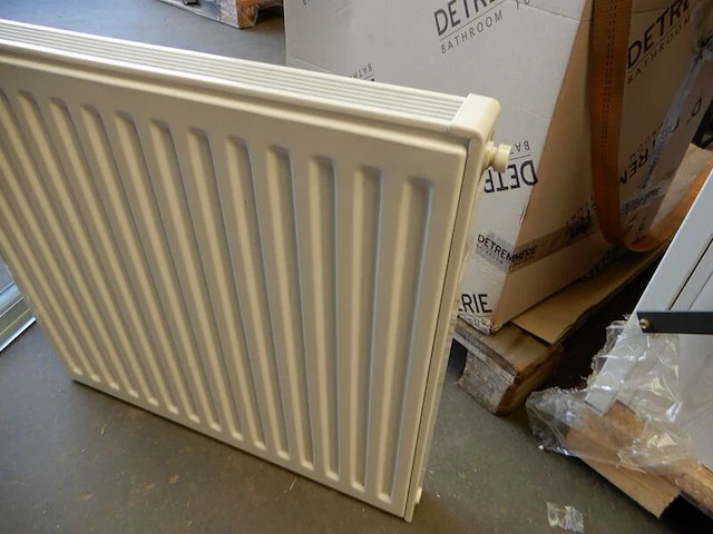 7x paneelradiator, brugman, compact, wit, t21 700x480 - afbeelding 6 van  7