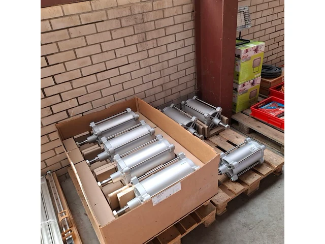 7x pneumatische cilinder festo - afbeelding 5 van  12