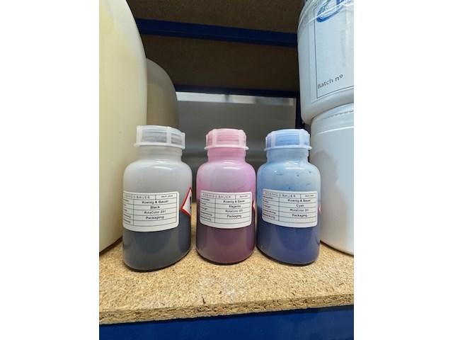 7x polyvinyl alcohol en 2x jerrycan worleecryl kuraray, 95-88 en 49-88 - afbeelding 4 van  6