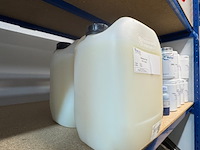 7x polyvinyl alcohol en 2x jerrycan worleecryl kuraray, 95-88 en 49-88 - afbeelding 6 van  6