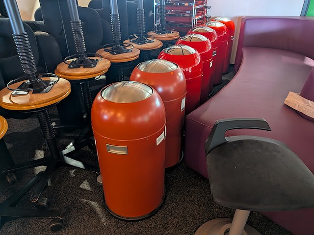 7x prullenbak, wesco, kickmaster maxi - afbeelding 7 van  7